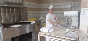 نانوایی حاج سید حسن قاضی حسینی