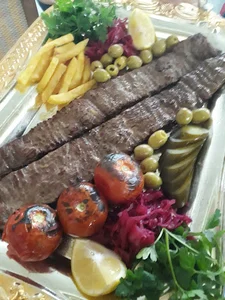 رستوران گلچین