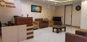 دکتر فروغ هاشمی