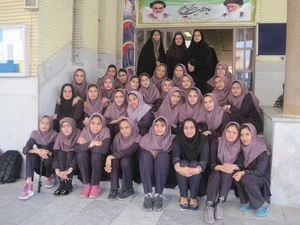 دبیرستان دخترانه شاهد کیهان