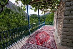 اقامتگاه بوم گردی ارغوان داریان