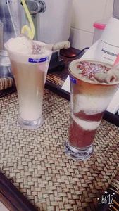 کافه تریا عسل