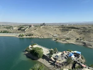 کافی شاپ برج گردان