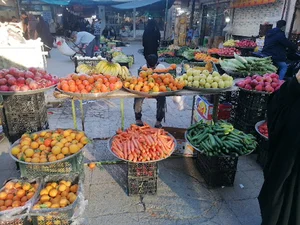 بازار میوه و تره بار