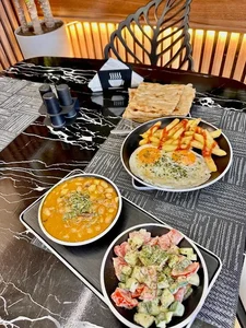کافه صبحانه بار آتما 2