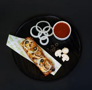 چیکن فامیلی پارک ساعی