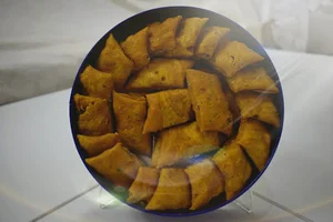 سوهان یکتا