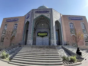 مدرسه علمیه شهید طباطبایی نژاد