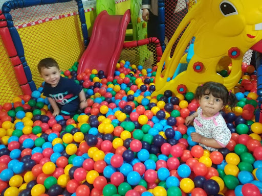 مهد و پیش دبستانی نسیم مهر