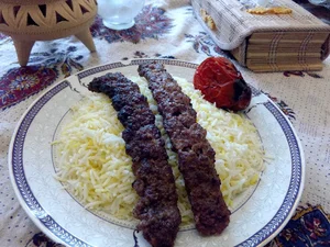 چلو کبابی