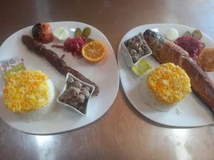 کافه رستوران لوشاتو