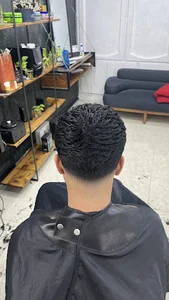 آرایشگاه مردانه وحیدرضایی