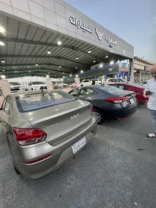 Astora Cars Showroom