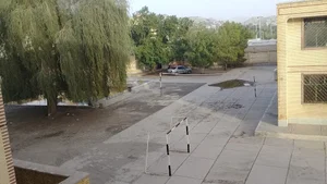 دبیرستان پسرانه آیت الله طالقانی