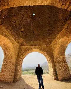 چهار طاقی نیاسر