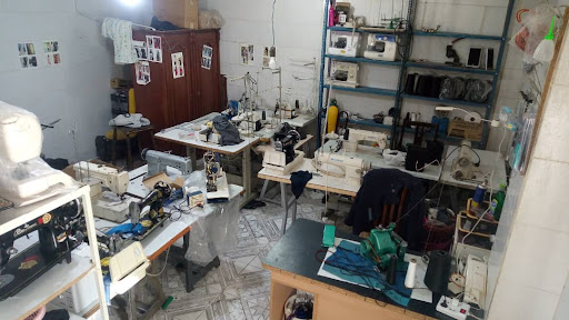 فروشگاه و تعمیرگاه تخصصی چرخ خیاطی‌های صنعتی و خانگی