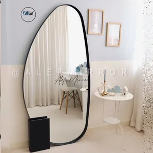 آینه دکوراتیو و هوشمند زرین
