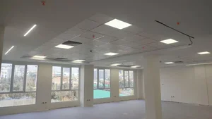 برقکار ساختمان در صادقیه 5