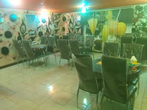رستوارن و فست فود ایران ایتالیا