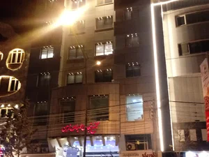 مجتمع تجاری ایران زمین