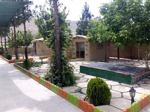 رستوران خورشید