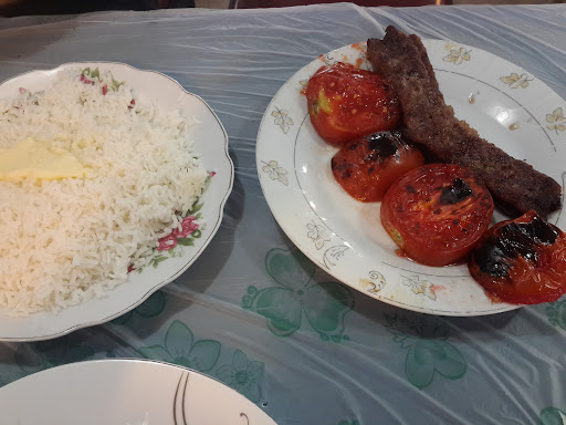 رستوران مالک
