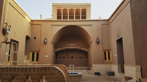 اقامتگاه بوم گردی گل پری