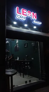 Cafe Leon