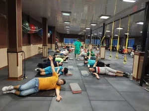 مرکز خدمات تندرستی دکتر روشن 3