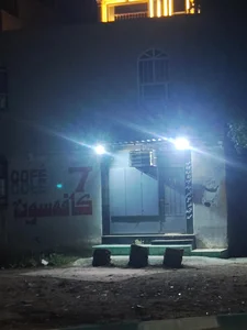 کافه فست فودی توینز