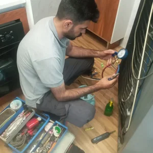تعمیر یخچال و فریزر در نارمک 4