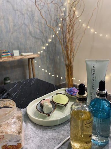 سالن زیبایی دویار