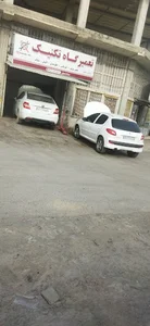 تعمیرگاه خودرو فرشاد