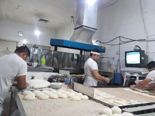 نانوایی بربری بجنوردیها