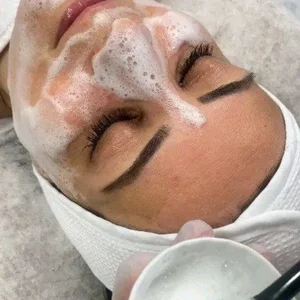 مرکز زیبایی پوست و ماساژ بانوان ویدا 3