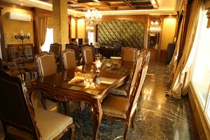 املاک بزرگ اوپال