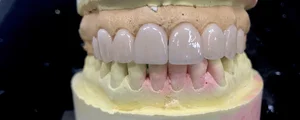 Smile dental studio ( لابراتوار دندانسازی لبخند )