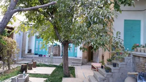 اقامتگاه بوم‌گردی خانه جواهری