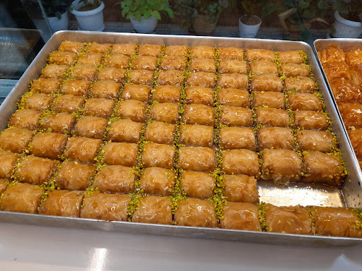 کافه باقلوای تبریز