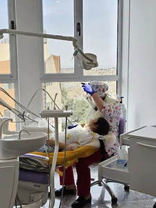 مطب دکتر مریم مهمدی متخصص دندانپزشکی اطفال و کودکان