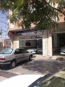 نمایشگاه اتومبیل ولیعصر