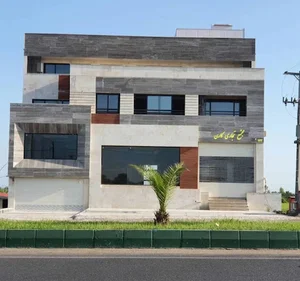 مجتمع تجاری کارن