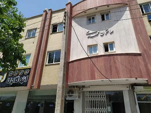 شرکت آسانسور پارسیان برج پیما
