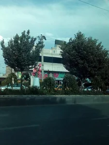 هایپرمارکت گرزین 3