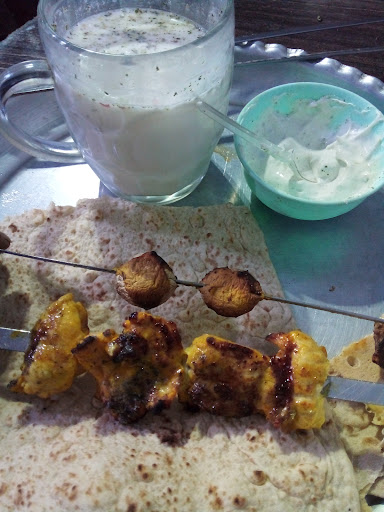 جگرکی و کتف و بال کاووس خان