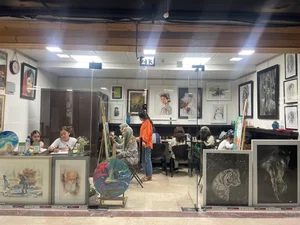 گالری نقاشی سایه 5