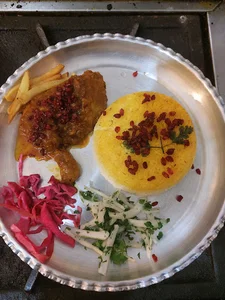 تهیه غذا بهپخت رسا