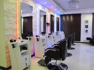 آرایشگاه مردانه دکتر کات