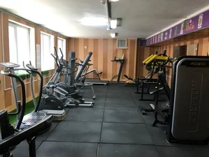 باشگاه بدنسازی جزیره 2