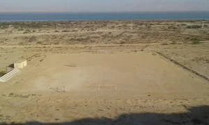 زمین فوتبال چاهو غربی
